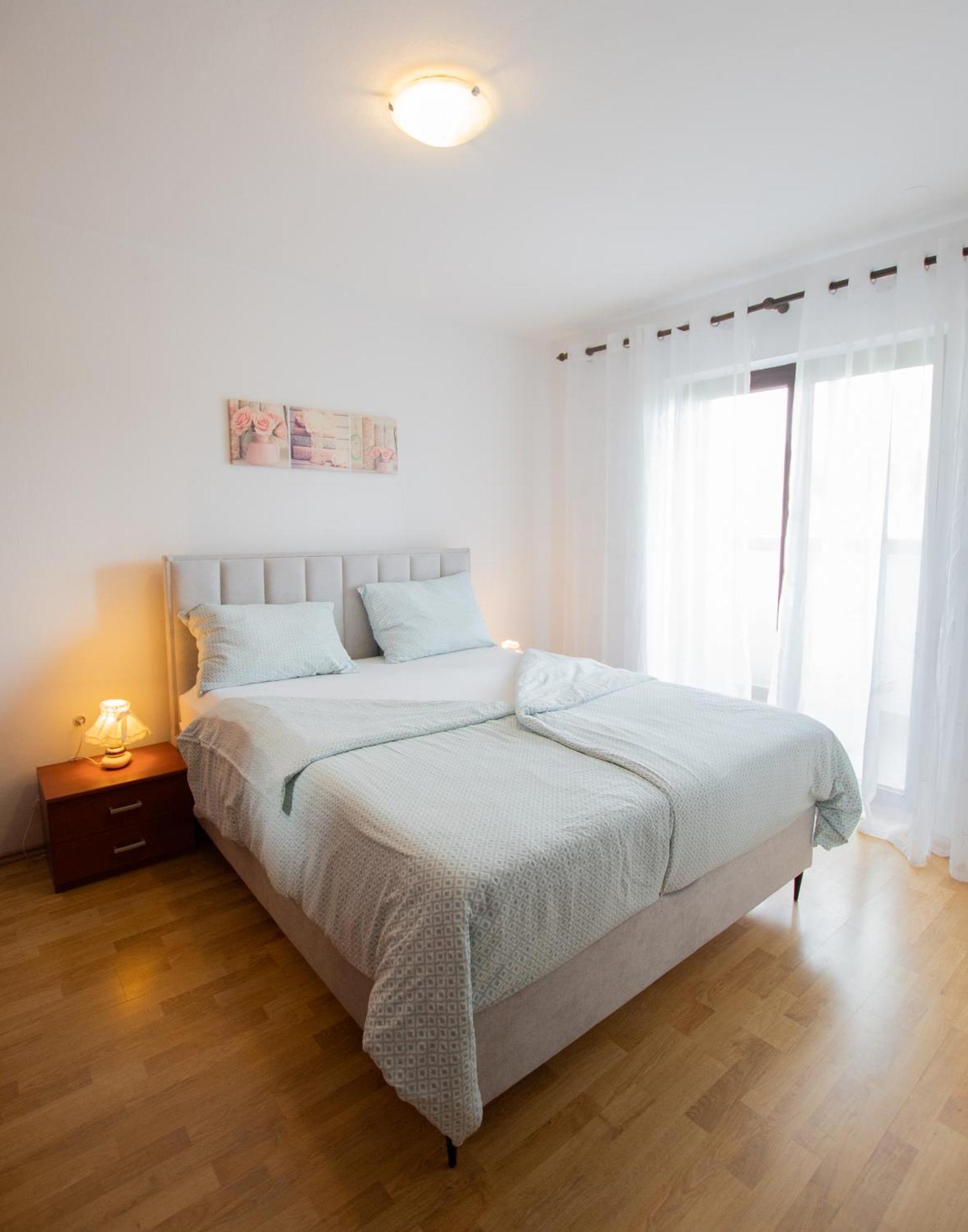 Apartments Mira 645 Пореч Екстериор снимка